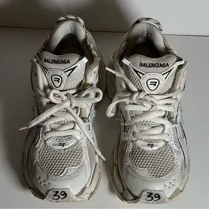 Balenciaga | Shoes | Balenciaga Runner Size 39 Made In Italy